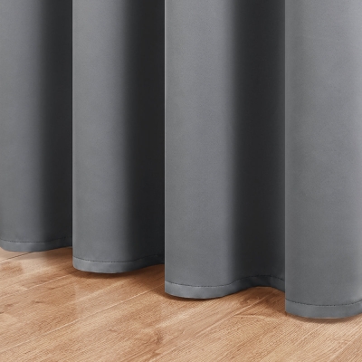 Modern Solid Color Simple Polyester Blackout Curtain