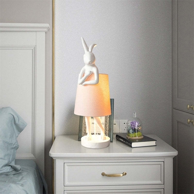Alice Table Lamp Rabbit Ballet, White/Gold