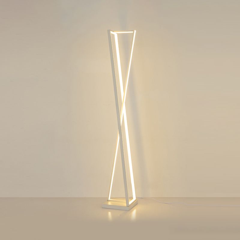 Edge Linear Triangle Floor Lamp, Metal, Black/White