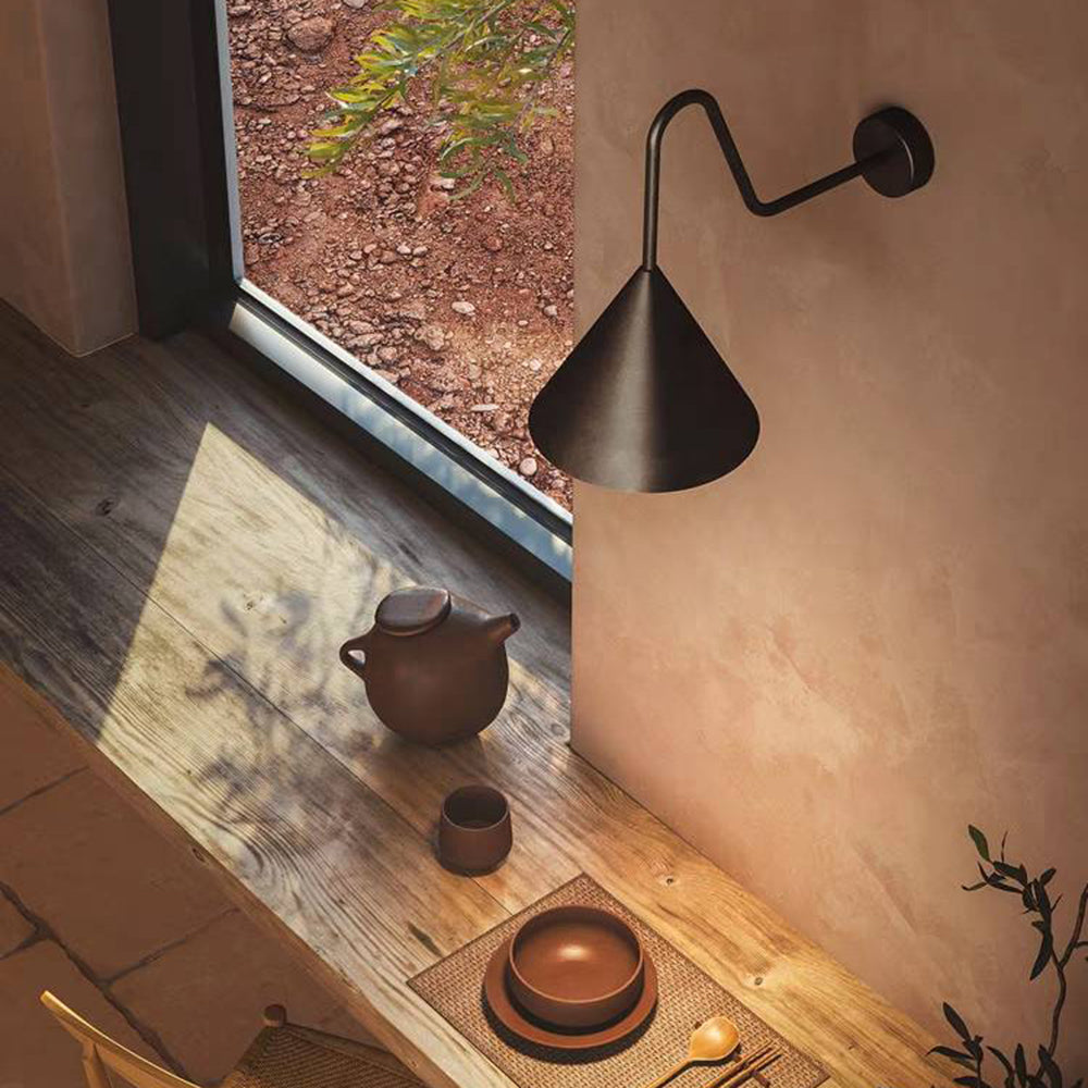 Carins Modern Minimalist Cone Metal Outdoor Waterproof Wall Lamp，Black/Gold