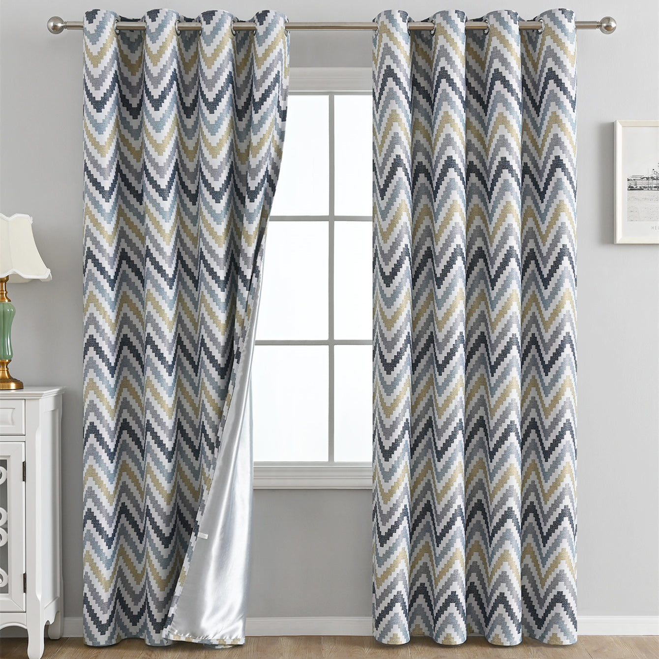 Modern Geometric Simple Pinstripe Pattern Thermal Blackout Curtain