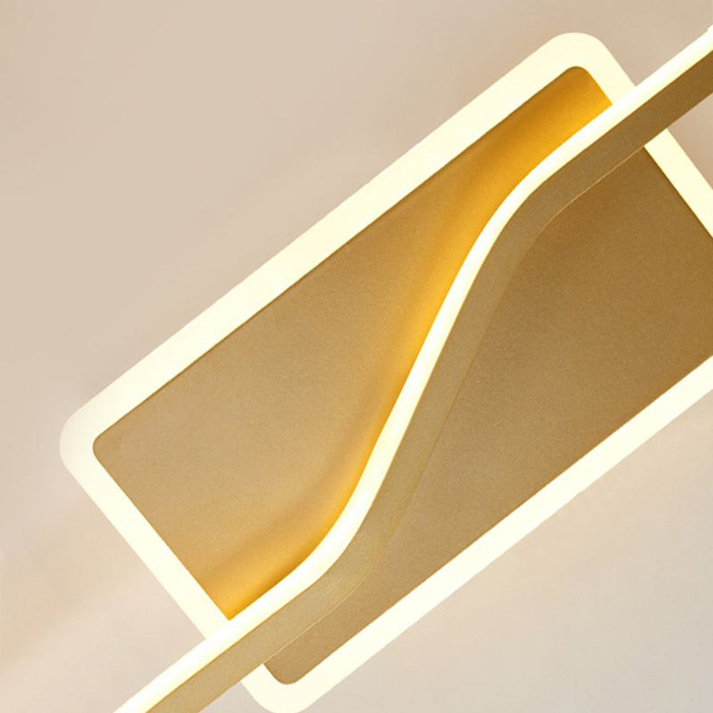 Leigh Luxury Curved Linear Metal Wall Lamp, Gold