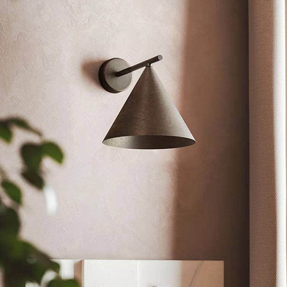 Carins Modern Minimalist Cone Metal Outdoor Waterproof Wall Lamp，Black/Gold