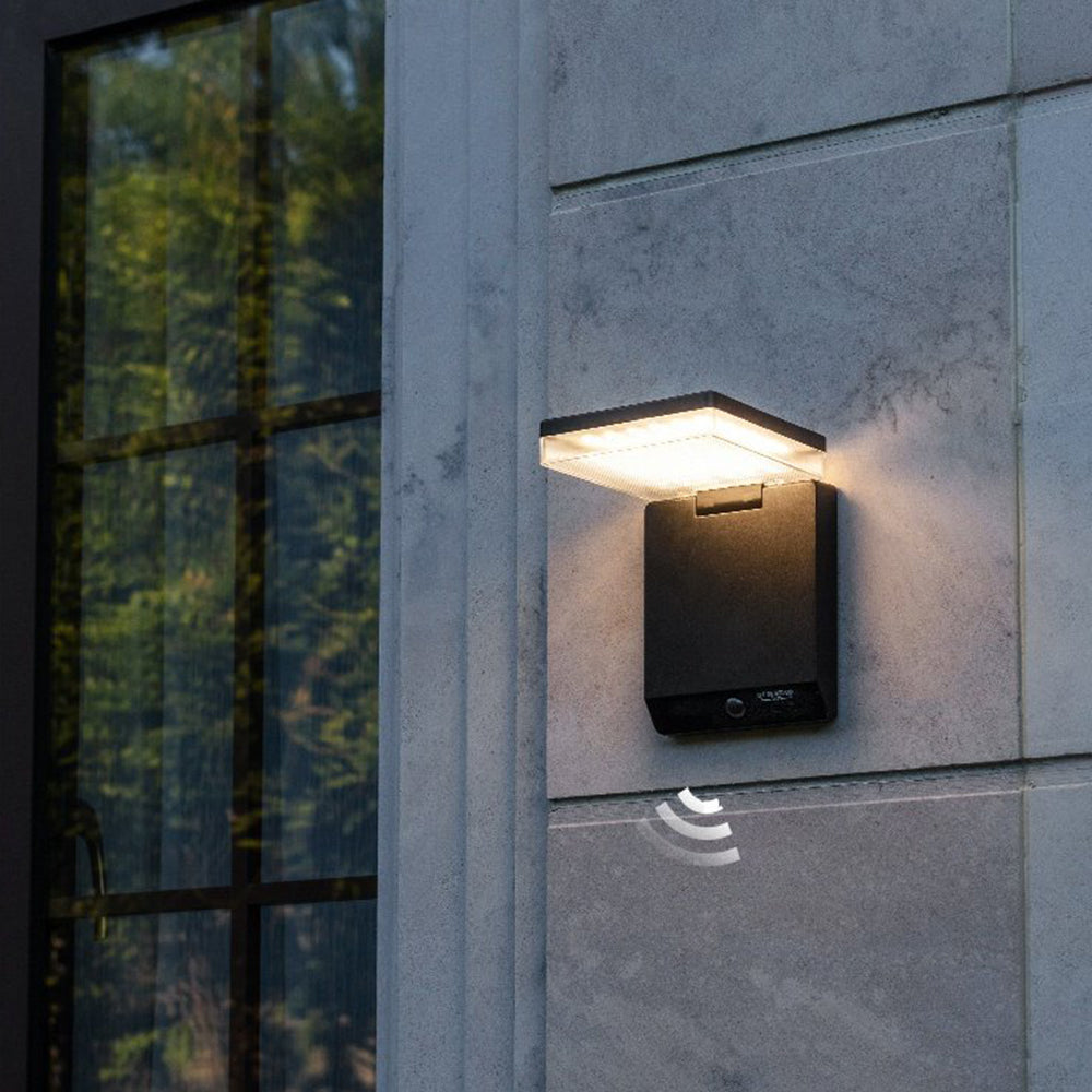 Orr Modern Minimalist Right-Angle Acrylic Sensor Solar Waterproof Outdoor Wall Lamp, Black