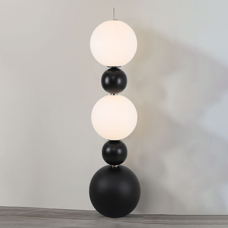 Valentina Modern Ball-shaped Resin Glass Floor Lamp,Black /White