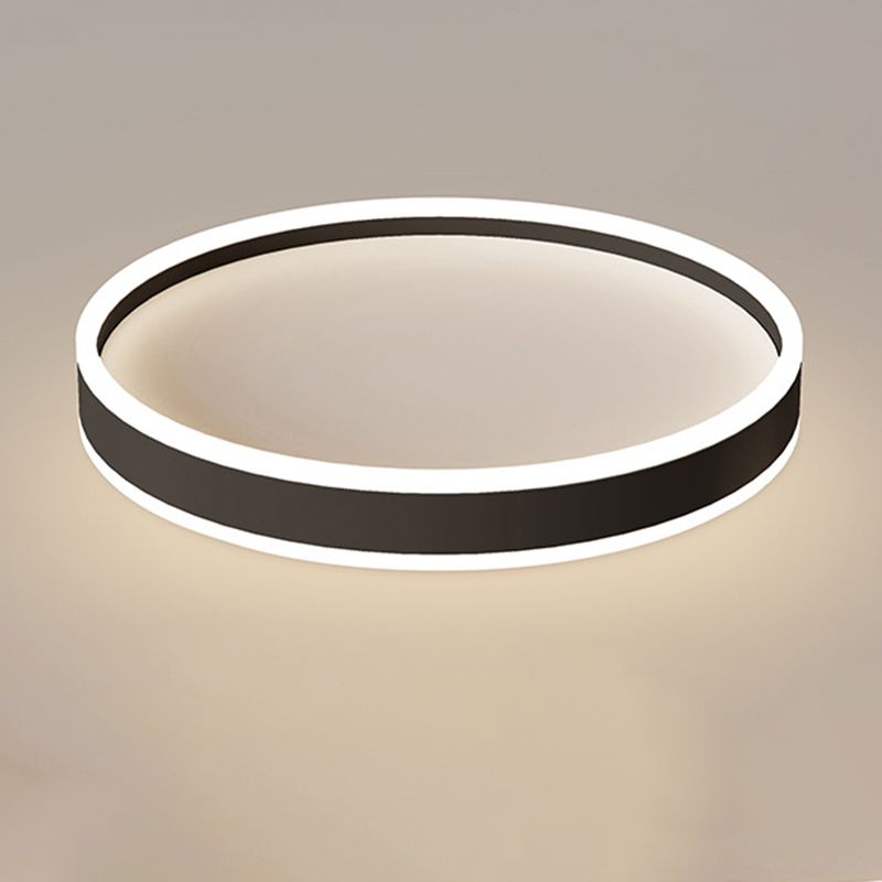 Quinn Modern Round Led Metal Flush Mount Ceiling Light, White/Black