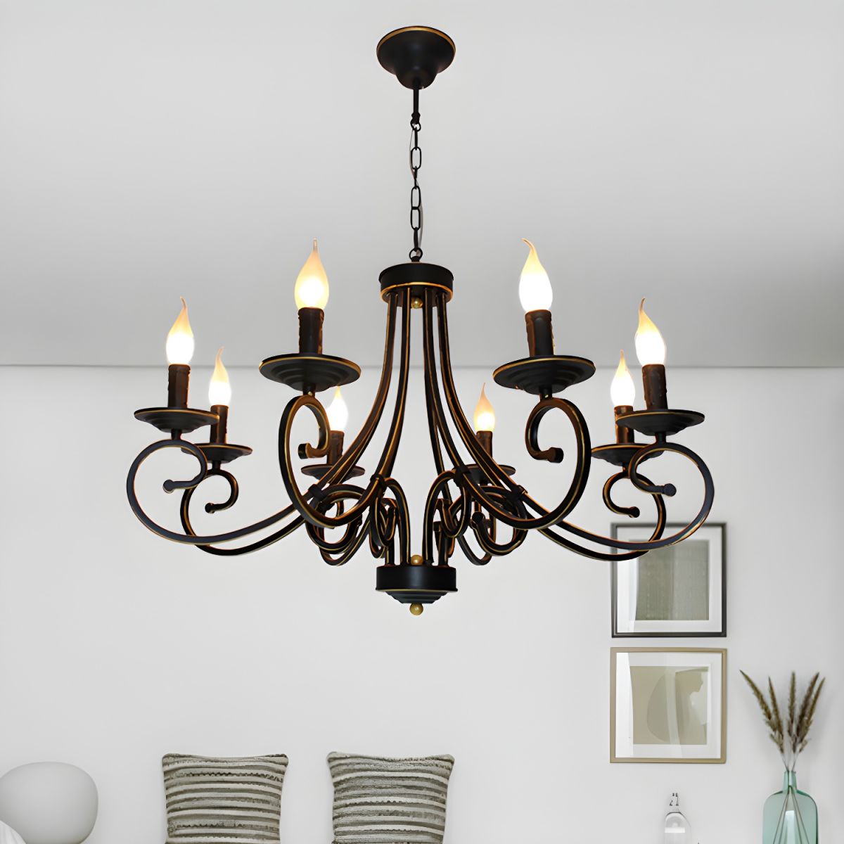 Marilyn Vintage Mental Candle Chandelier, Black
