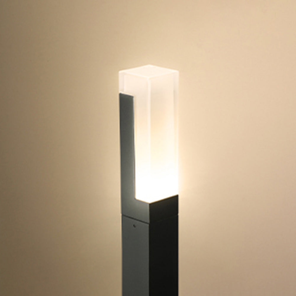 Pena Modern Rectangular Column Solar Outdoor Path Light, Black