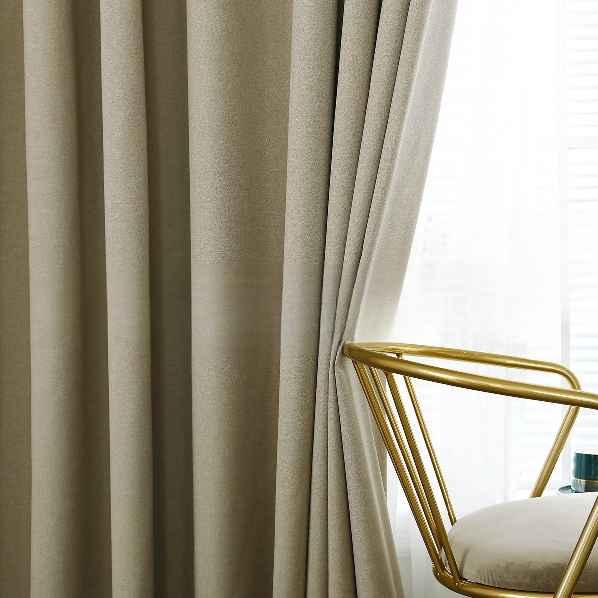 Modern Linen Solid Color Semi-Blackout Thermal Insulated Curtains