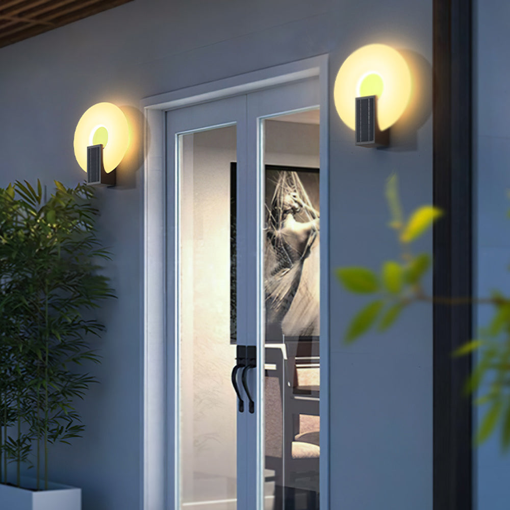 Isaac Modern Metal/Acrylic Solar Waterproof Outdoor Wall Lamp, Black/White