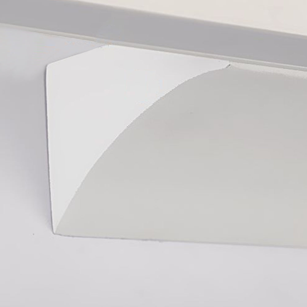 Cooley Minimalist Linear Metal/Acrylic Wall Lamp, Silver, Bathroom