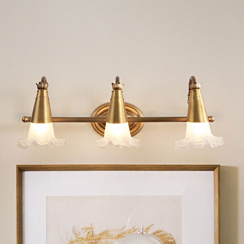Félicie Nordique Retro Flower Metal/Glass Wall Lamp, Gold