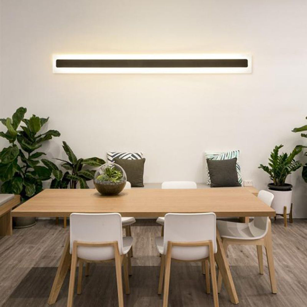 Edge Minimalist Linear Metal/Acrylic Wall Lamp, Bathroom